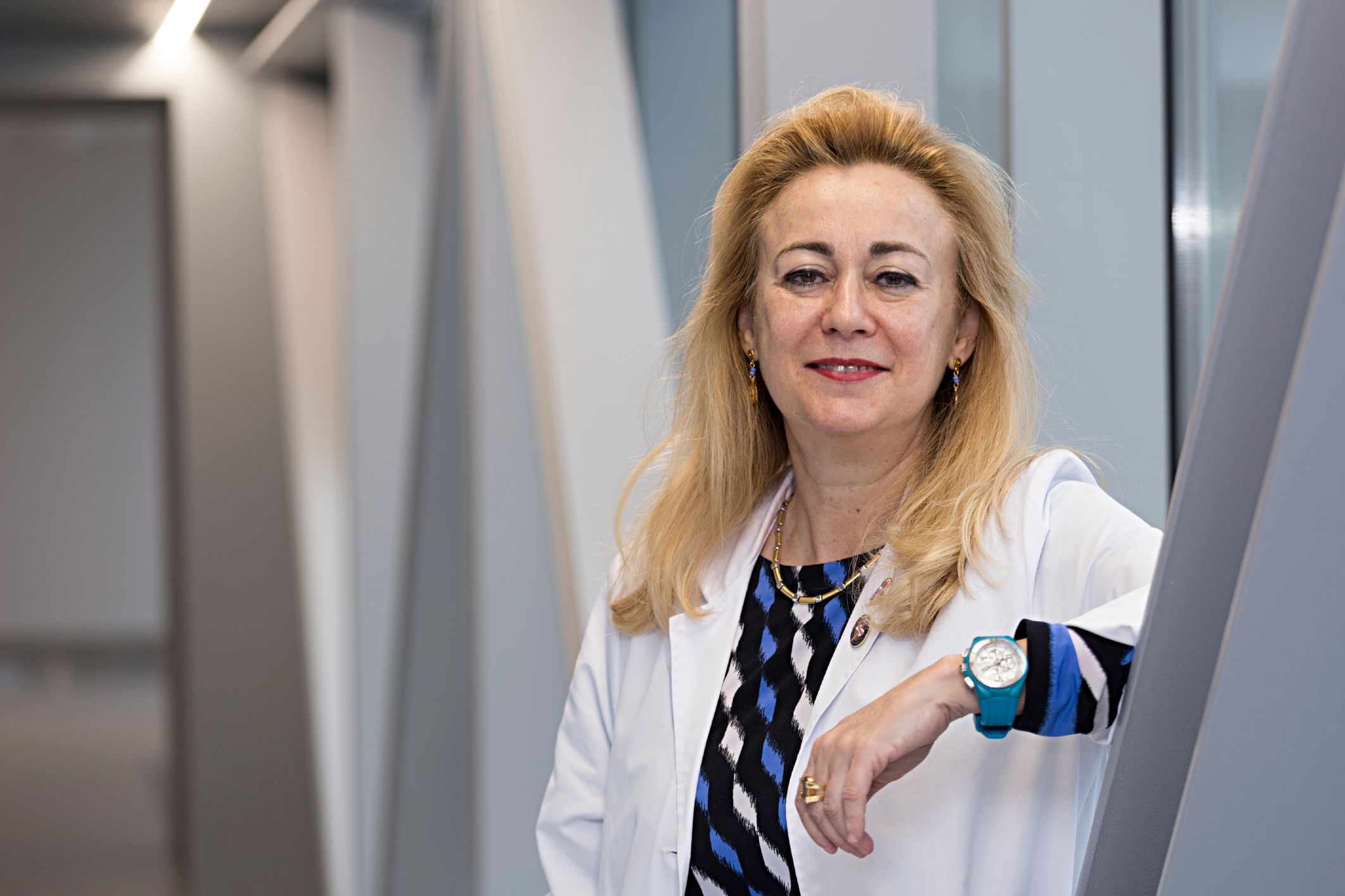 Foto de la porytada: Dra. Isabel Rubio, directora del Área de Patología Mamaria de la Clínica Universidad de Navarra.